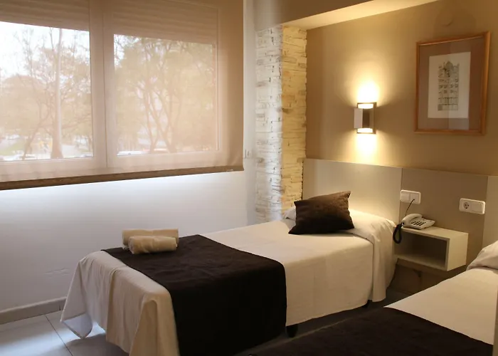 Travessera Hotel 2*