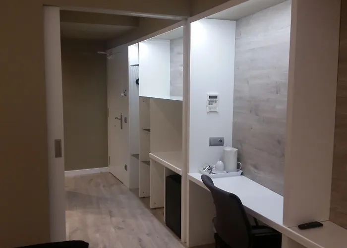 Hotel Travessera 2*