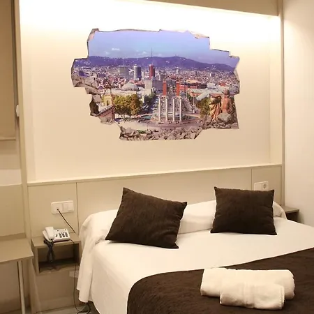 Hotel Travessera 2*