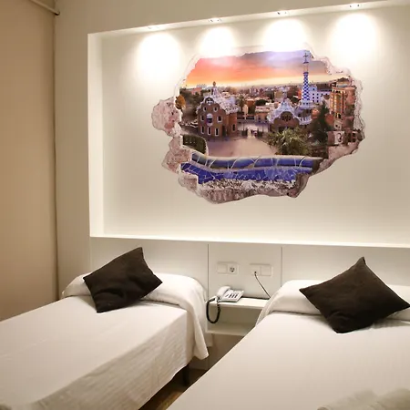 Travessera 2* Barcelona