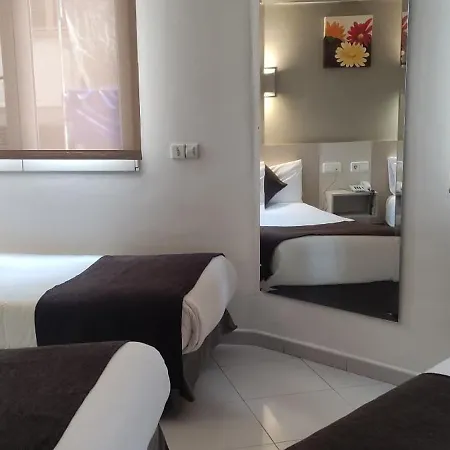 Hotel Travessera Barcelona