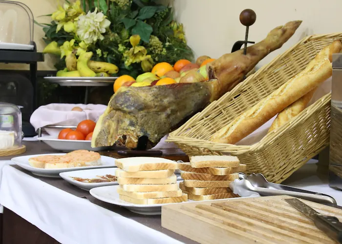 Hotel Travessera Barcelona