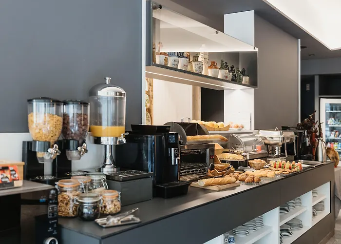 Travessera 2* Barcelona