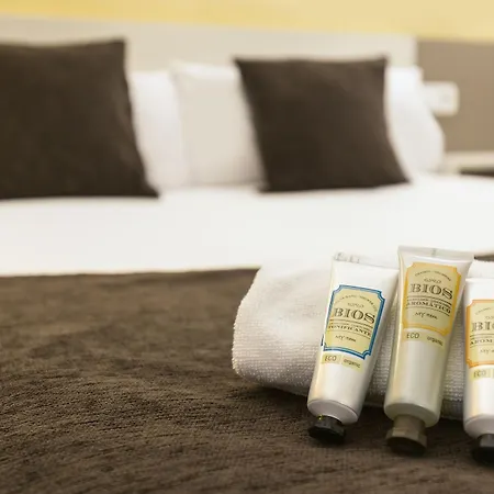 Hotel Travessera Barcellona